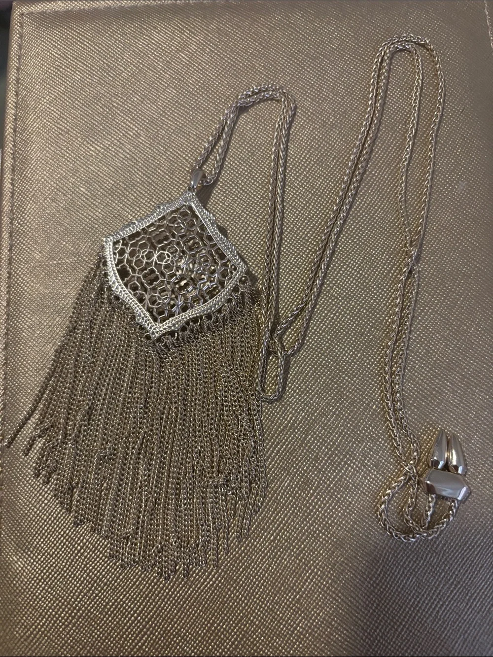 Kendra Scott Kingston necklace